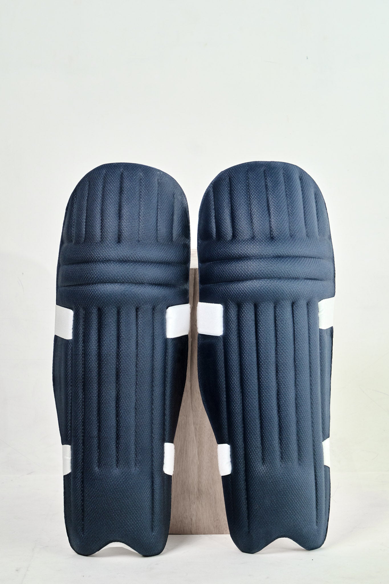 Gravity Batting Legguard Mens